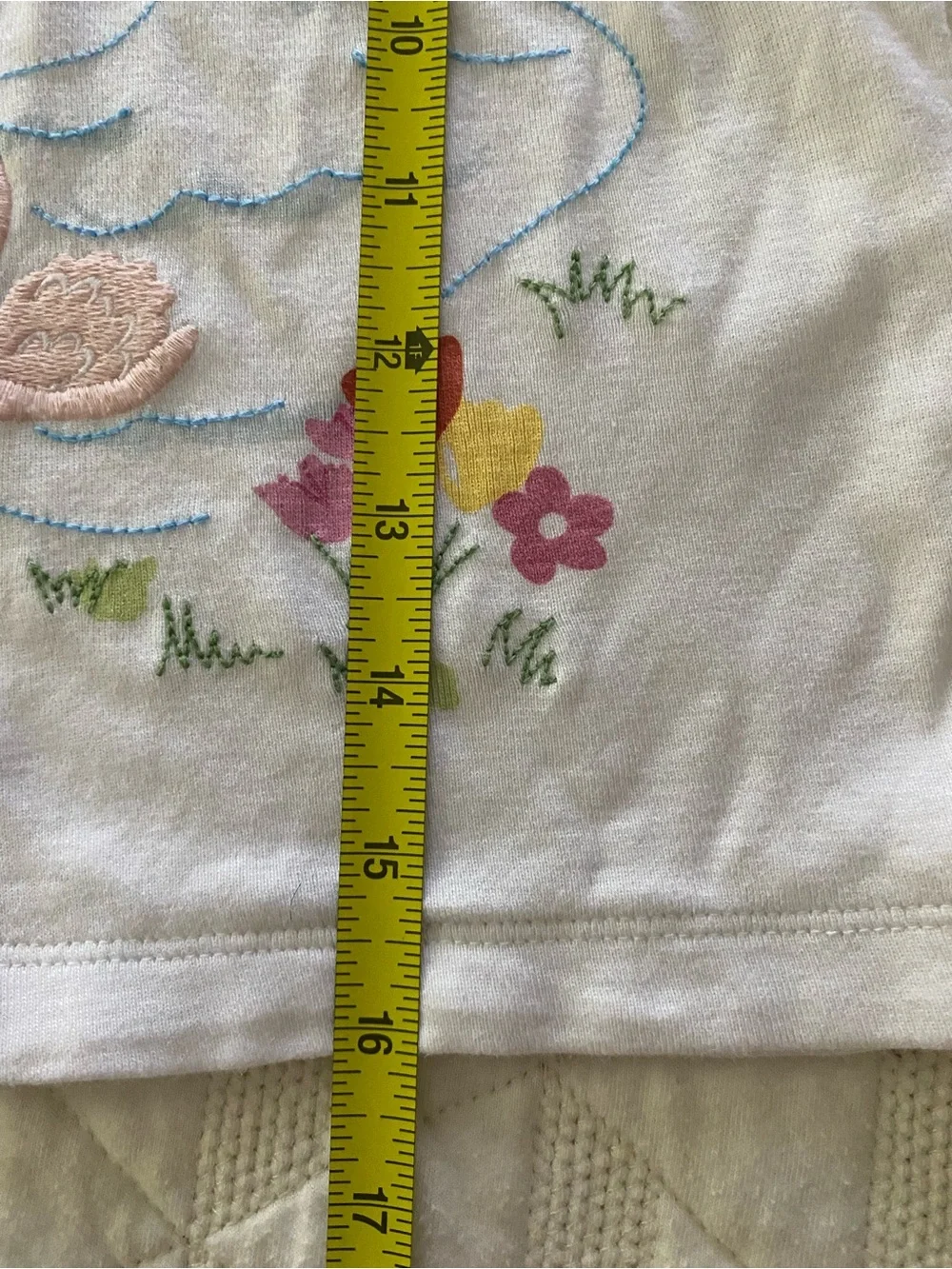 Gymboree White Short-Sleeve Tee with Embroidered Pond and Bridge